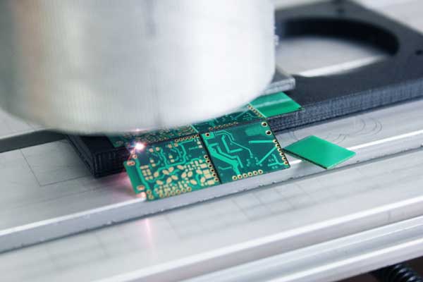 購買PCB激光切割機需要先了解什么？(圖2)