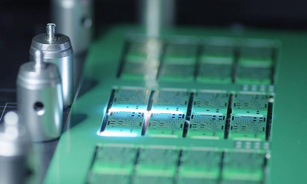 使用紫外激光切割機的功率真的越大越好嗎？(圖1)